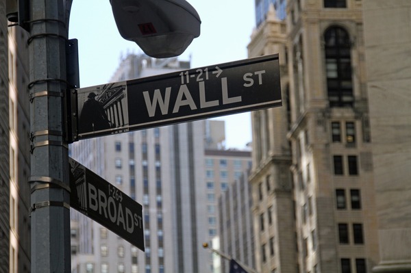 Wall St. street sign.